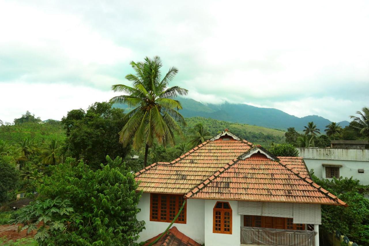 Oyo Home Heavenly Wayanad Vythiri Exterior photo